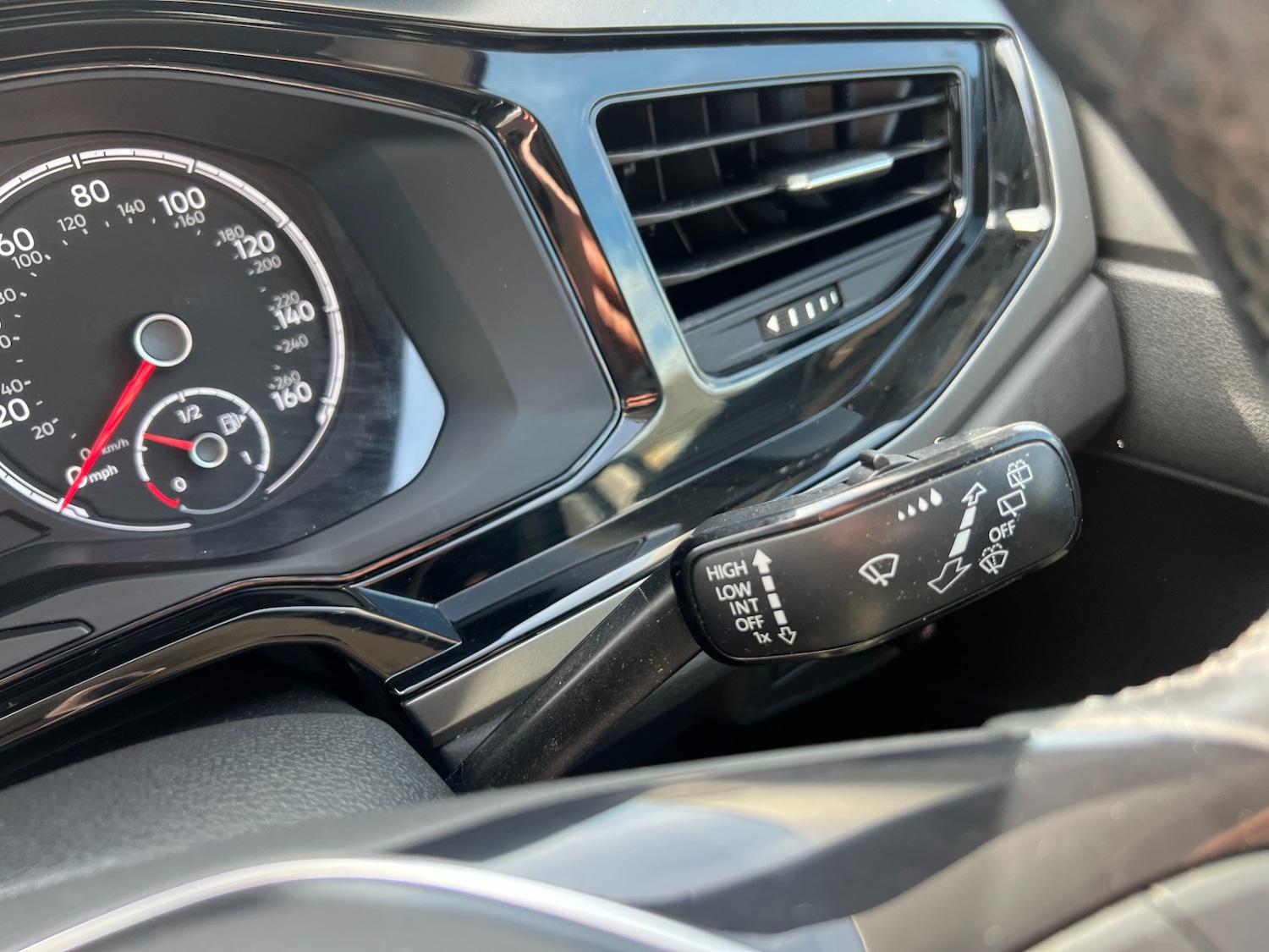 Used Volkswagen Polo 2019 for sale - 76287405: Photo 27