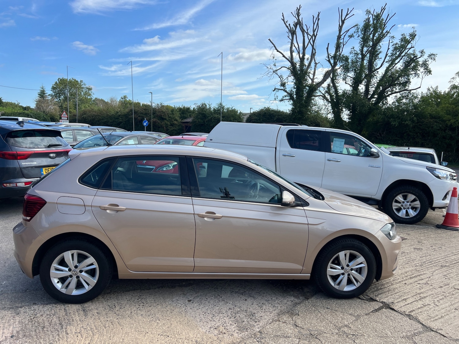 Used Volkswagen Polo 2019 for sale - 76287405: Photo 9