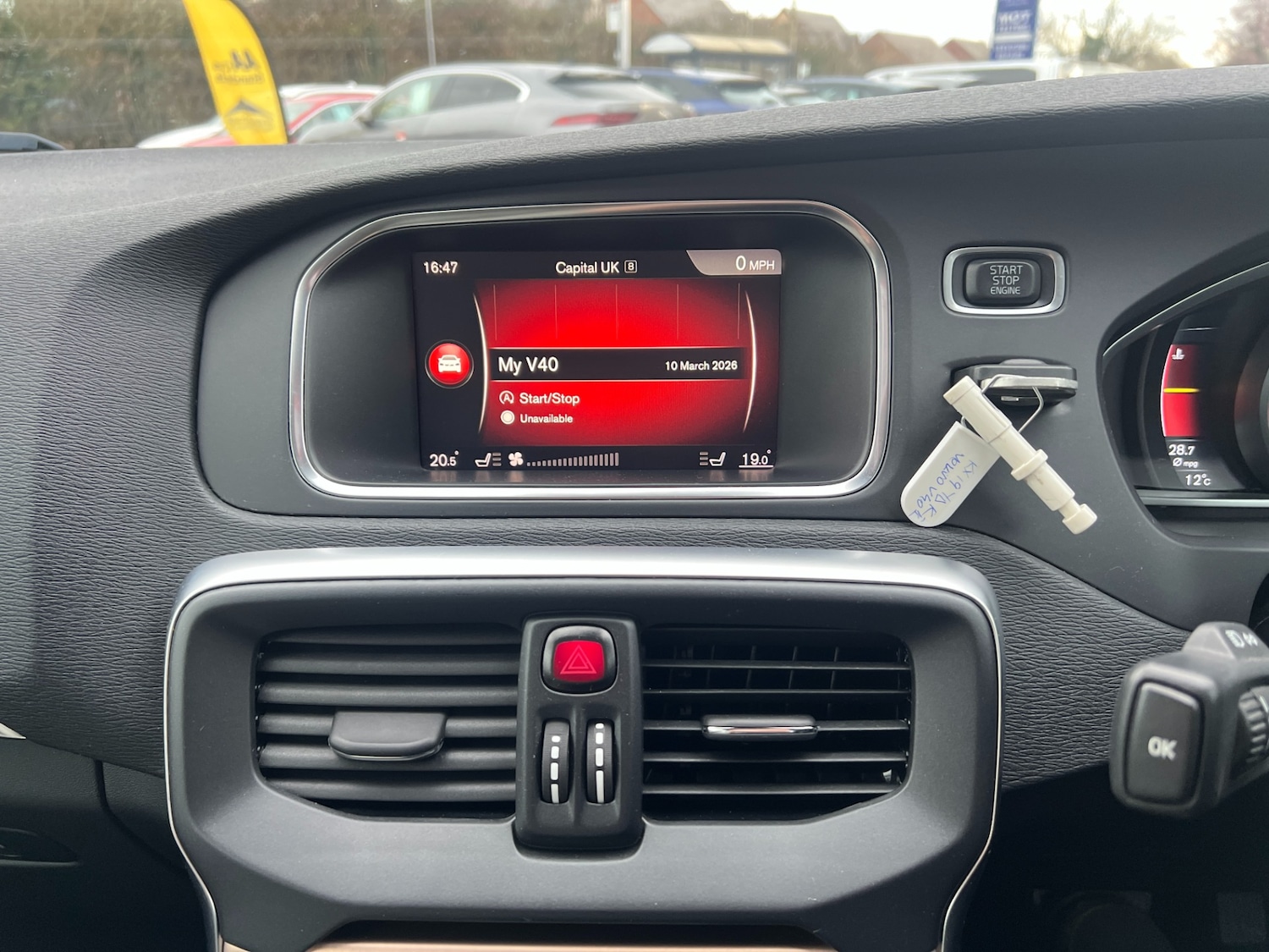 Used Volvo V40 2019 for sale - 77877888: Photo 18