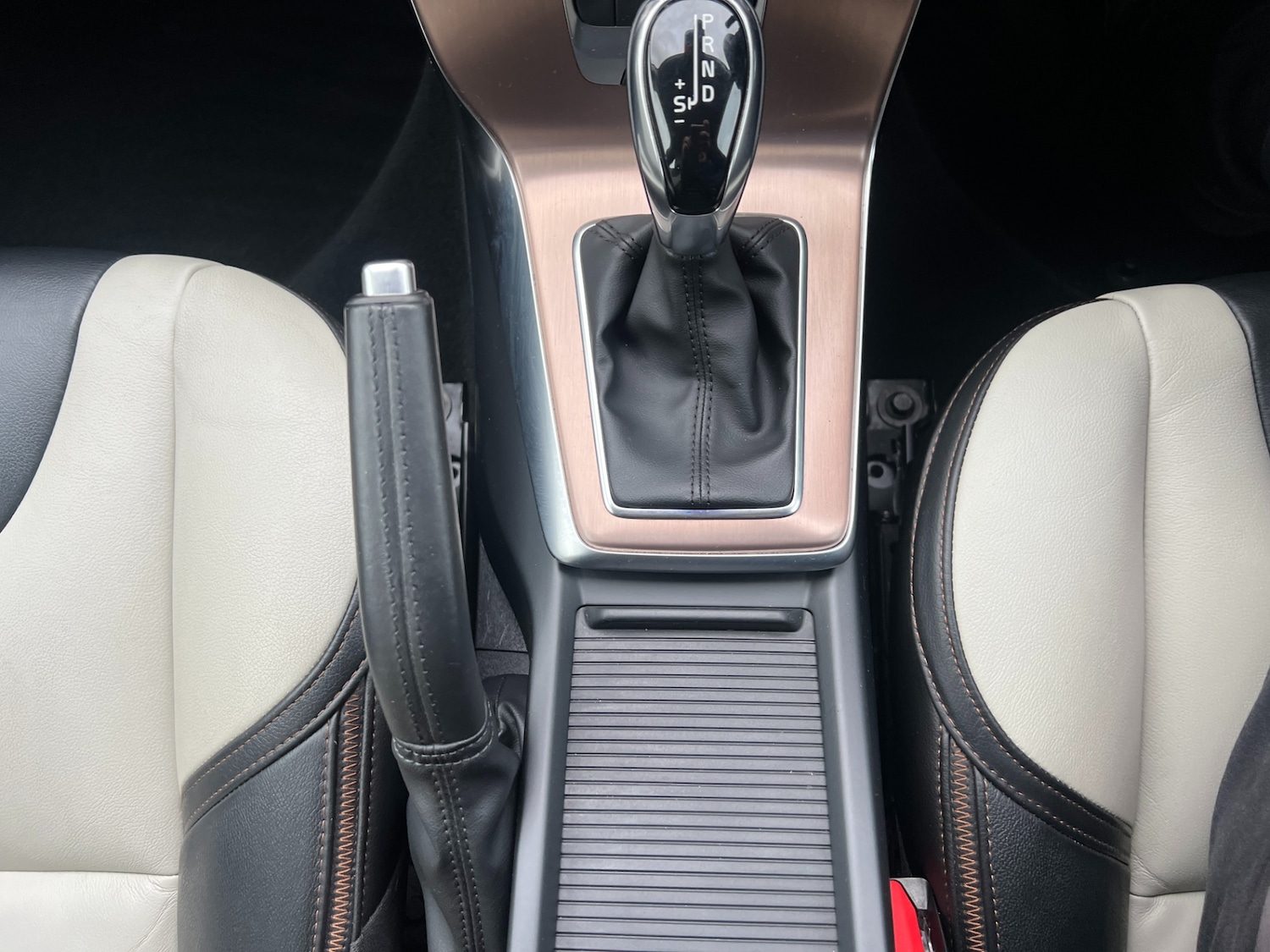 Used Volvo V40 2019 for sale - 77877888: Photo 20