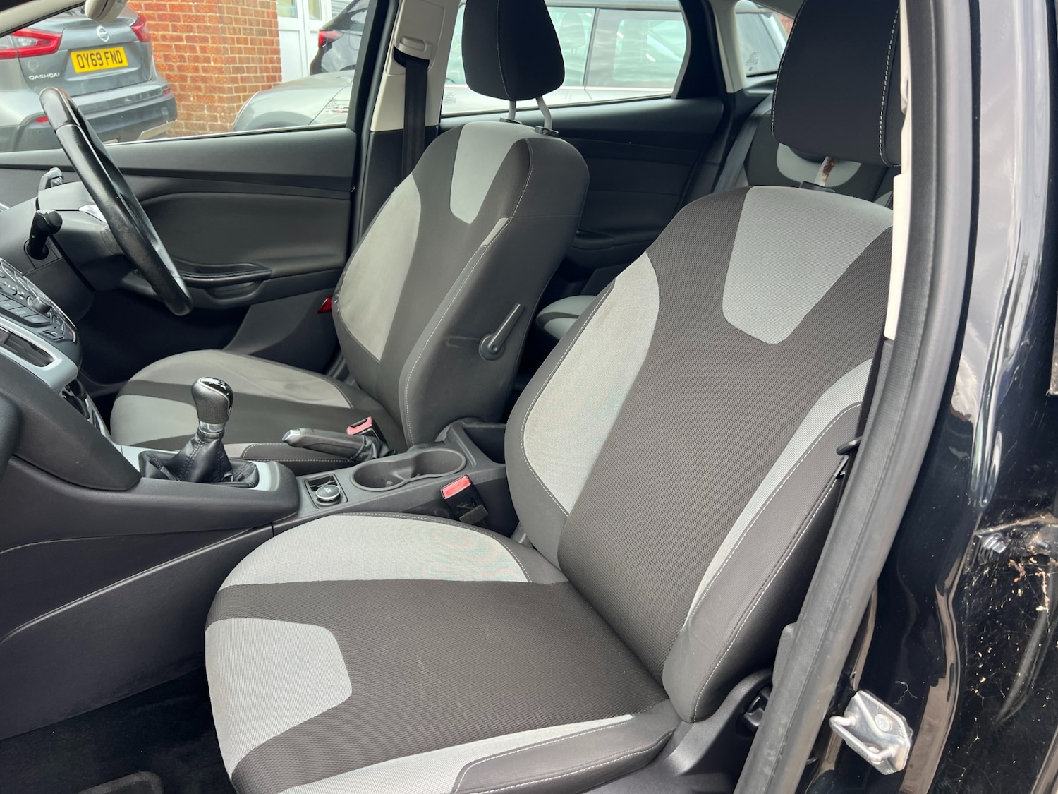 Used Ford Focus 2012 for sale - 76366636: Photo 11