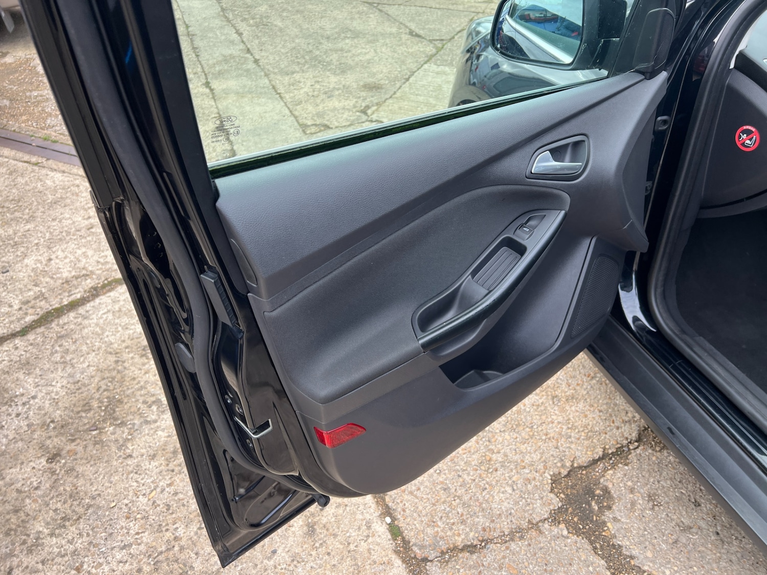 Used Ford Focus 2012 for sale - 76366636: Photo 12