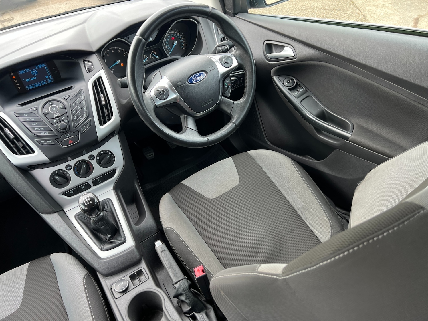 Used Ford Focus 2012 for sale - 76366636: Photo 14