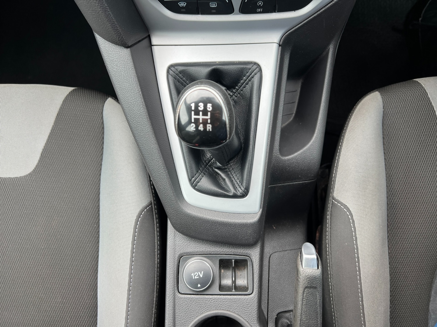 Used Ford Focus 2012 for sale - 76366636: Photo 19