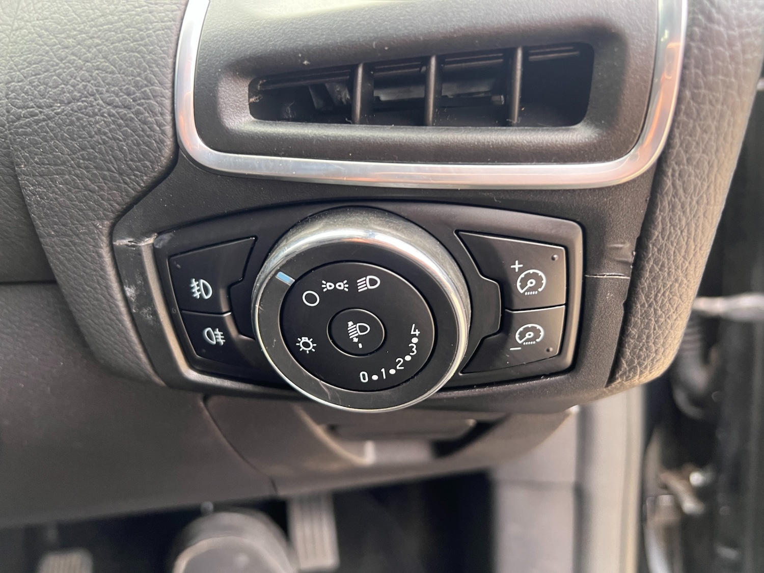 Used Ford Focus 2012 for sale - 76366636: Photo 28