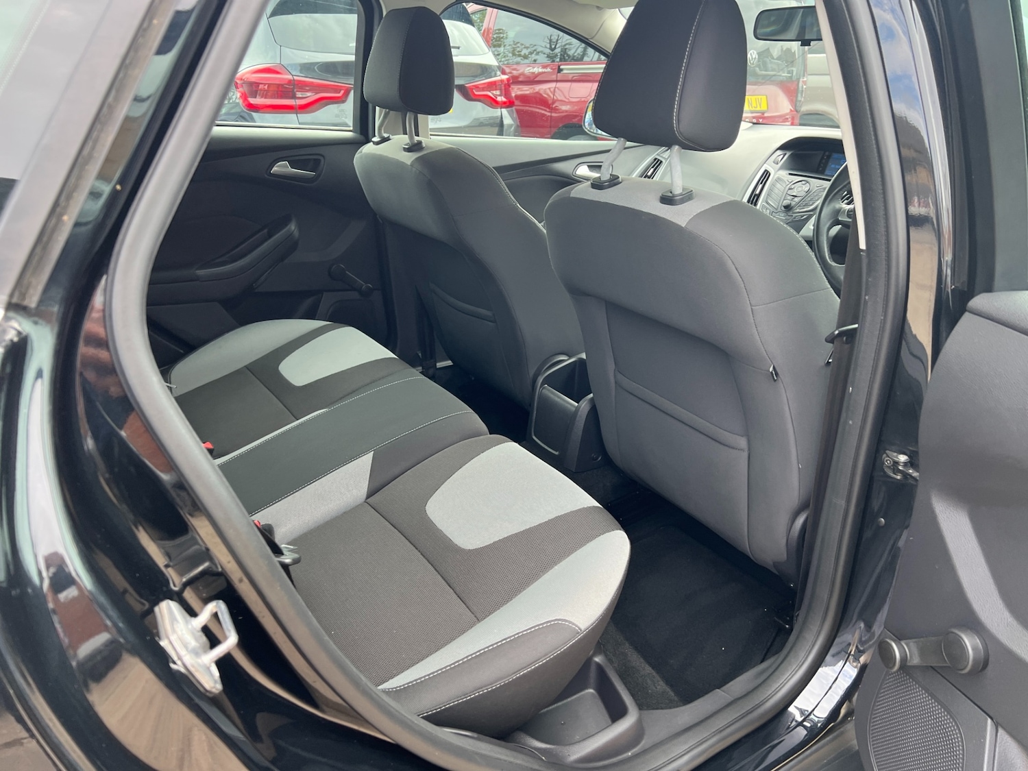 Used Ford Focus 2012 for sale - 76366636: Photo 32