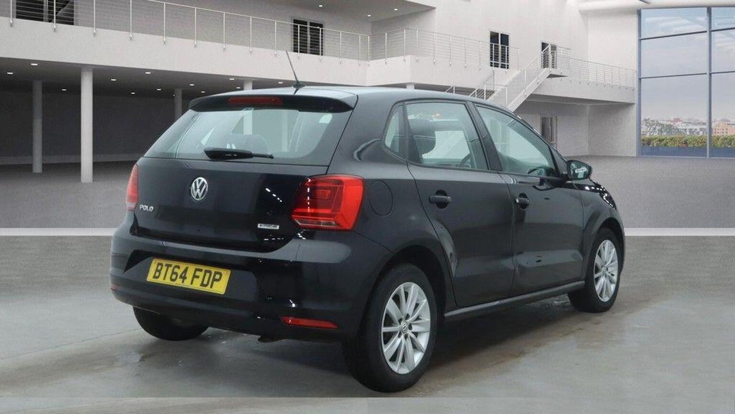 Used Volkswagen Polo 2014 for sale - 77558517: Photo 5
