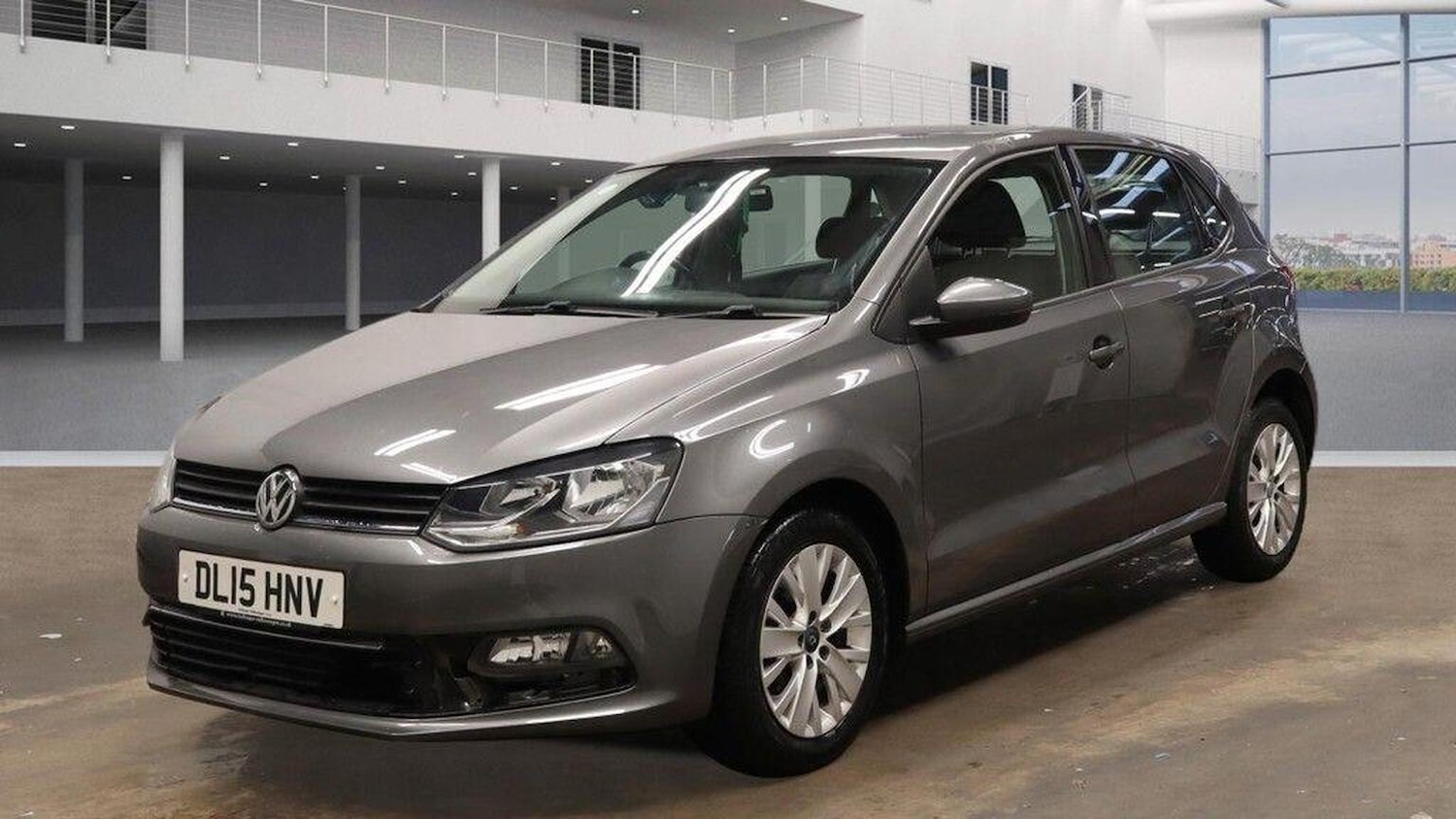 Used Volkswagen Polo 2015 for sale - 77906628: Photo 5