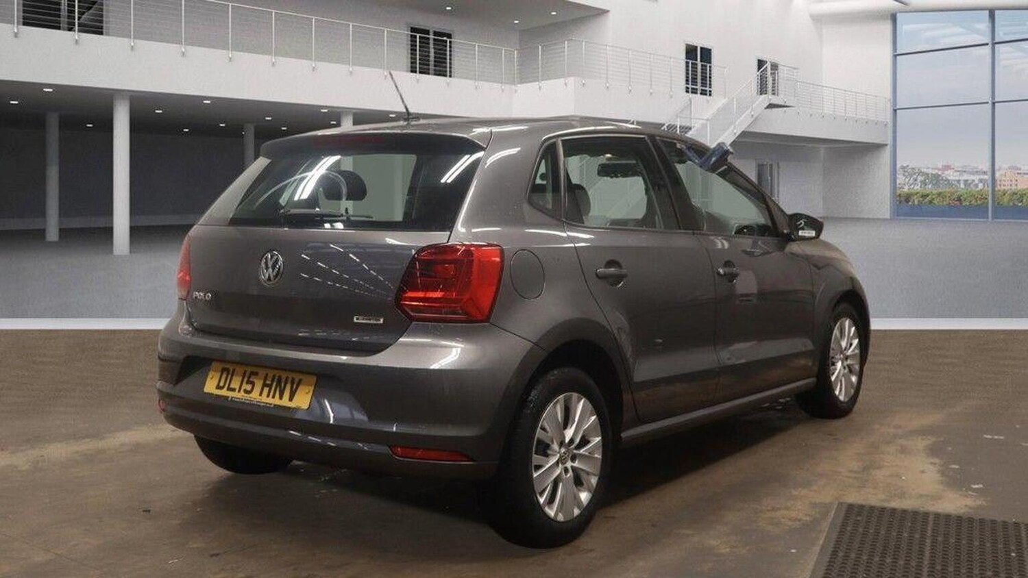 Used Volkswagen Polo 2015 for sale - 77906628: Photo 7