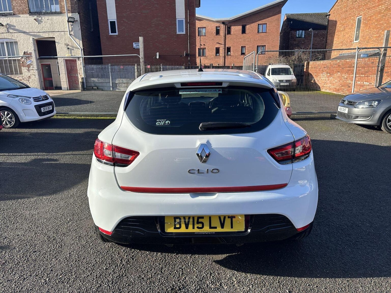 Used Renault Clio 2015 for sale - 77357308: Photo 10