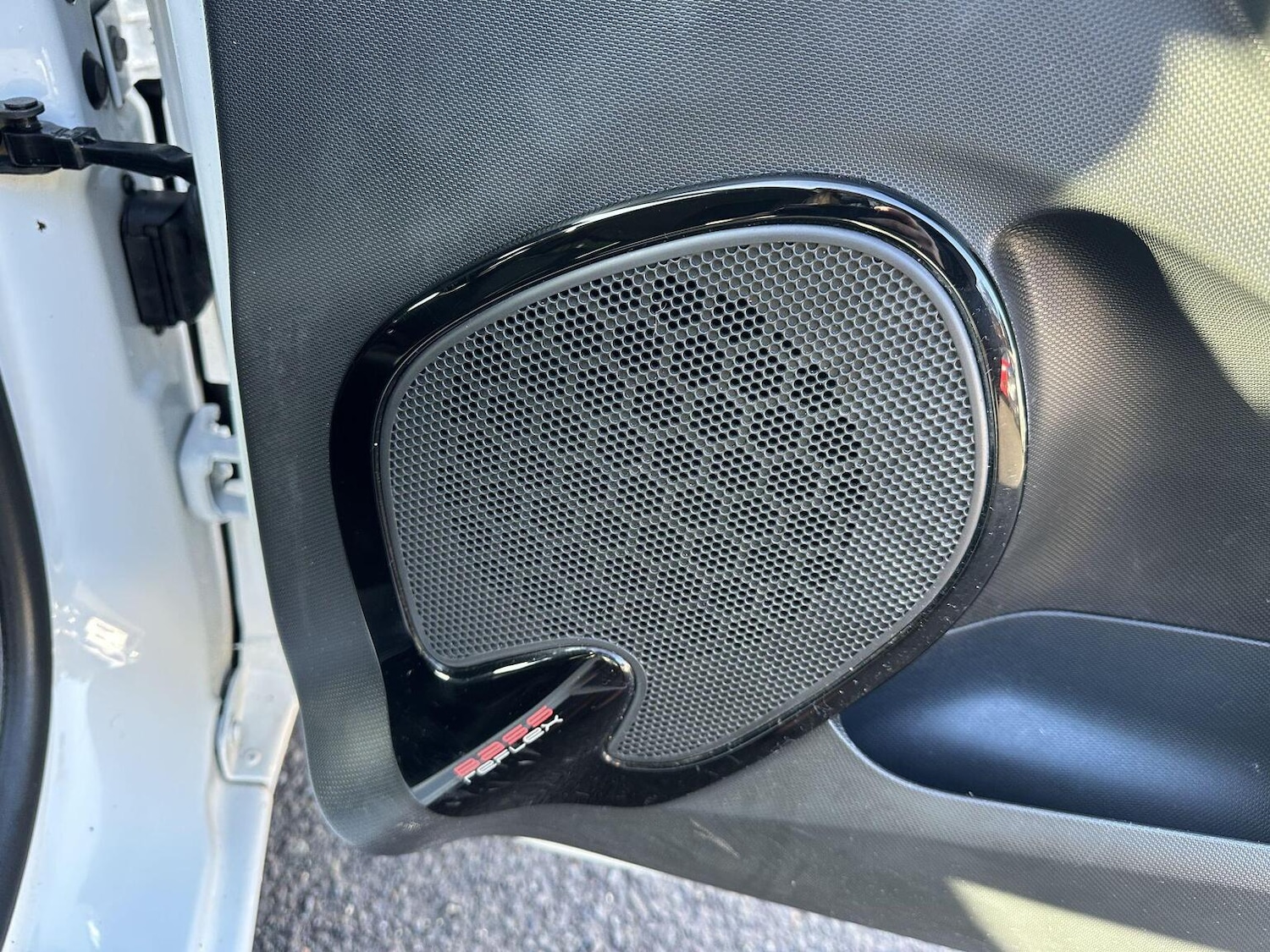 Used Renault Clio 2015 for sale - 77357308: Photo 24