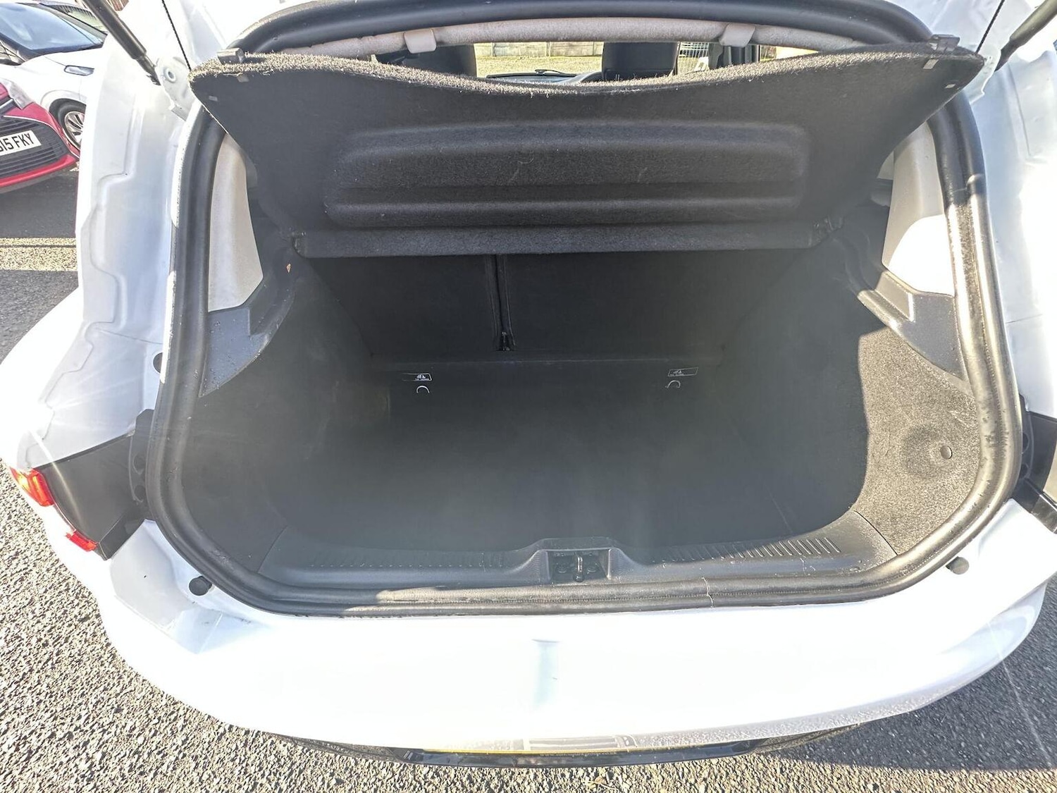 Used Renault Clio 2015 for sale - 77357308: Photo 42