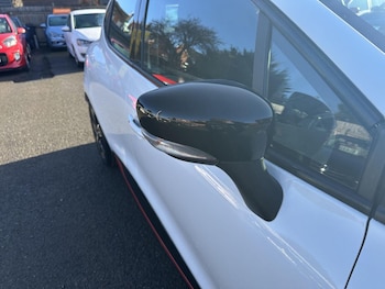 Used Renault Clio 2015 for sale - 77357308: Photo