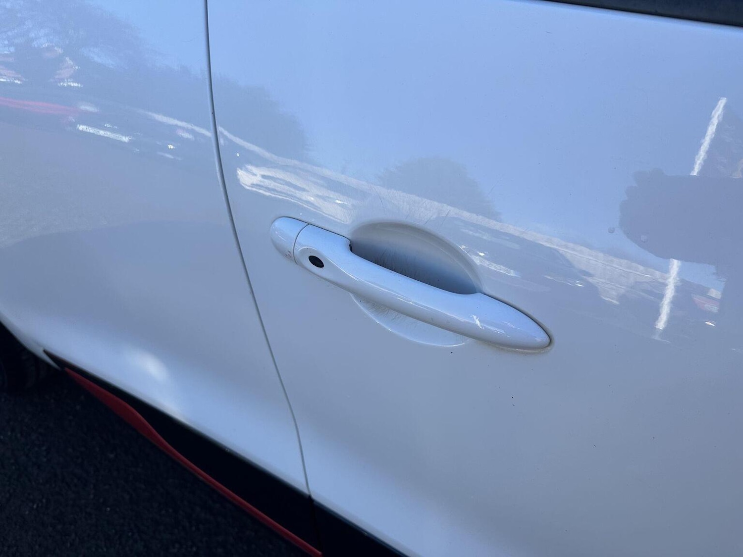 Used Renault Clio 2015 for sale - 77357308: Photo 5