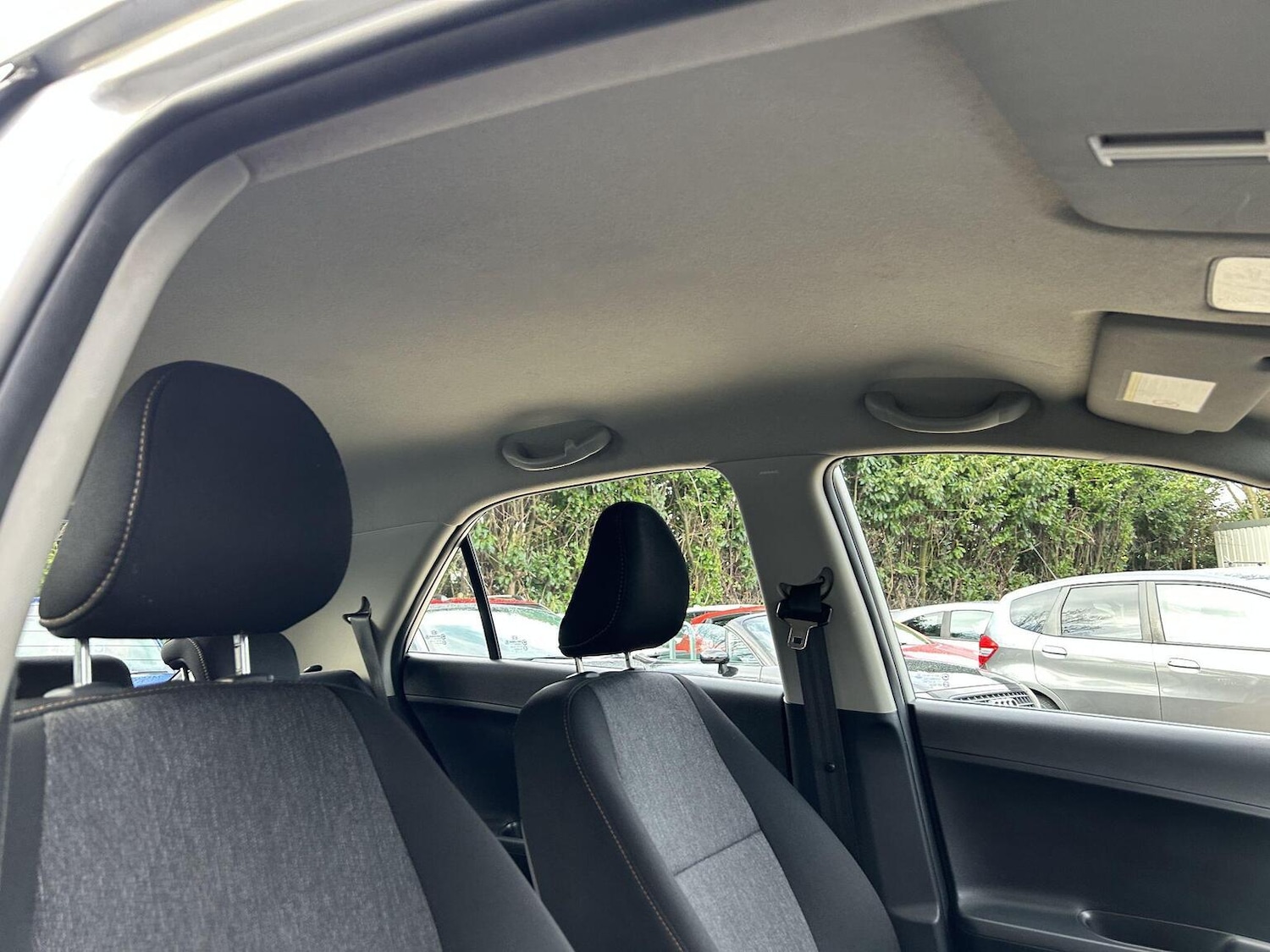 Used Kia Picanto 2012 for sale - 77707325: Photo 13