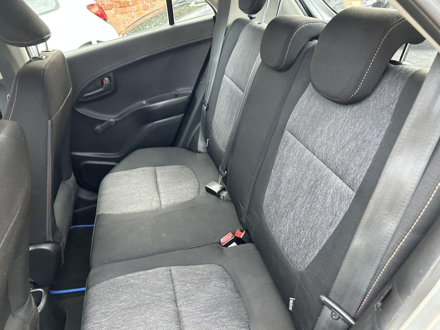 Used Kia Picanto 2012 for sale - 77707325: Photo 17