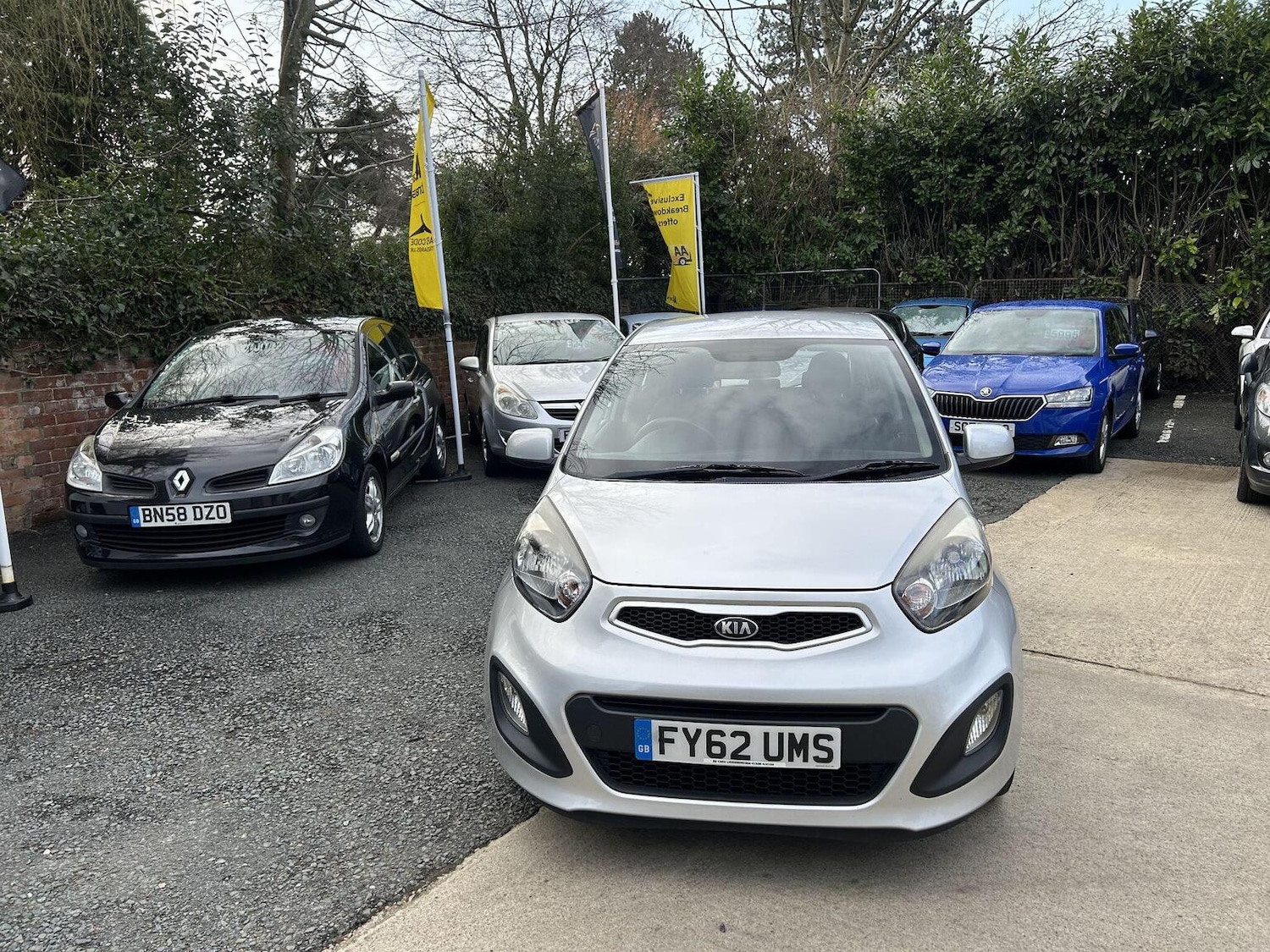 Used Kia Picanto 2012 for sale - 77707325: Photo 2