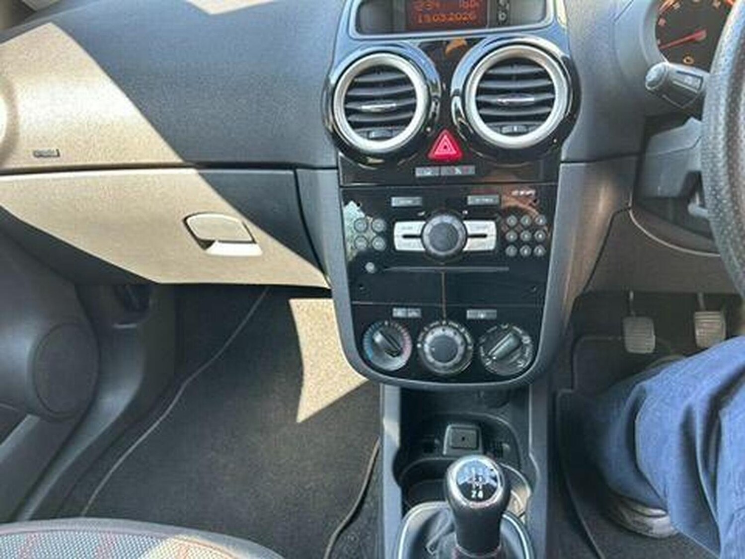 Used Vauxhall Corsa 2012 for sale - 77962020: Photo 11