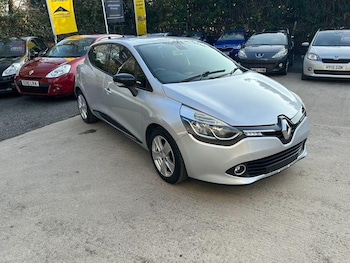Used Renault Clio 2014 for sale - 77792924: Photo