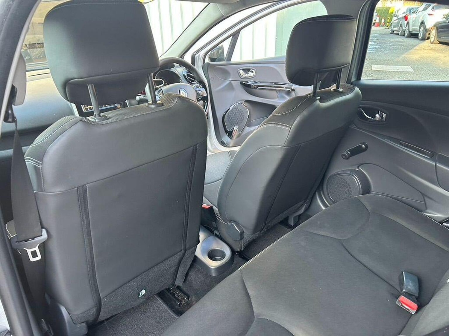 Used Renault Clio 2014 for sale - 77792924: Photo 20