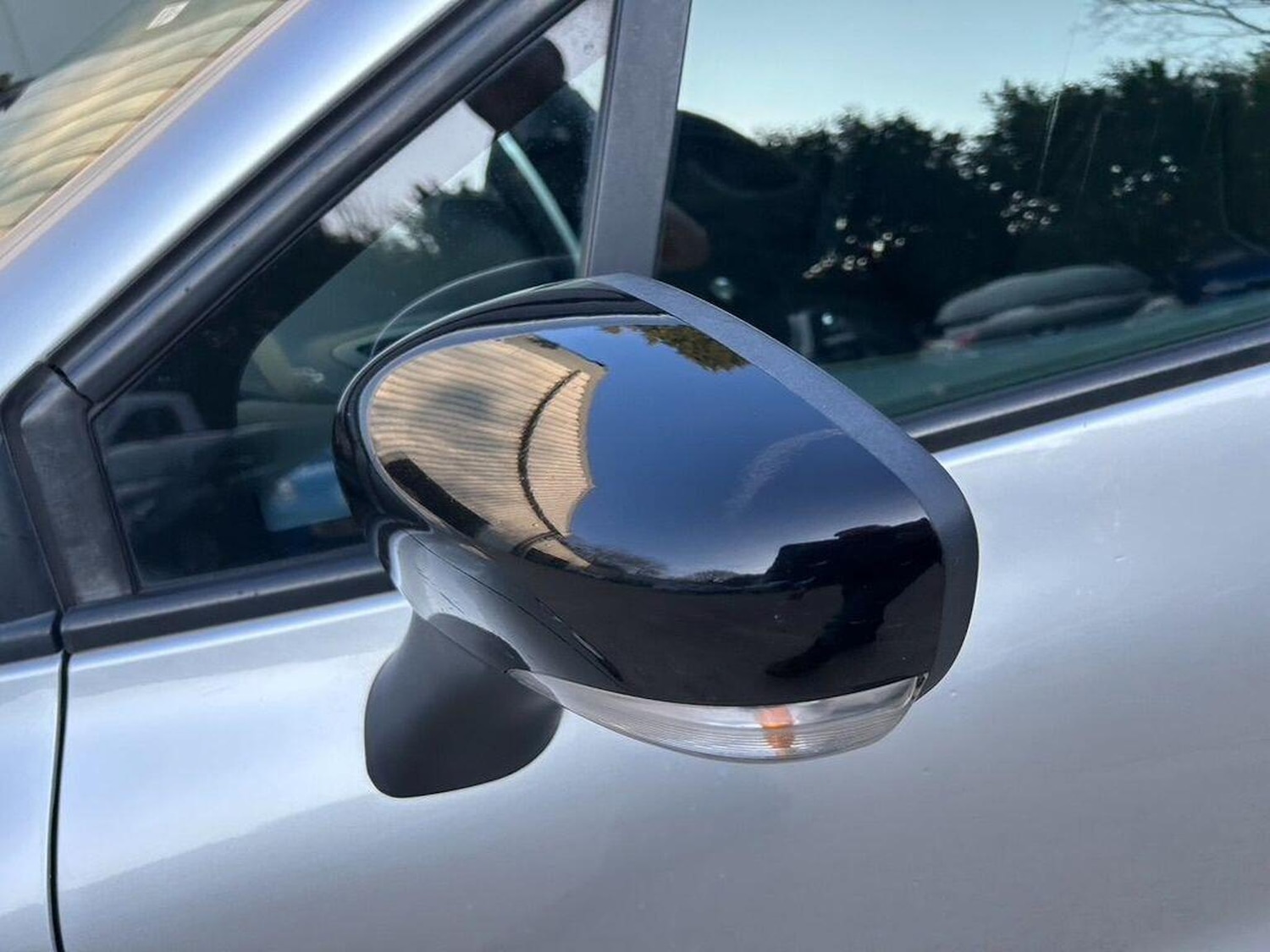 Used Renault Clio 2014 for sale - 77792924: Photo 41