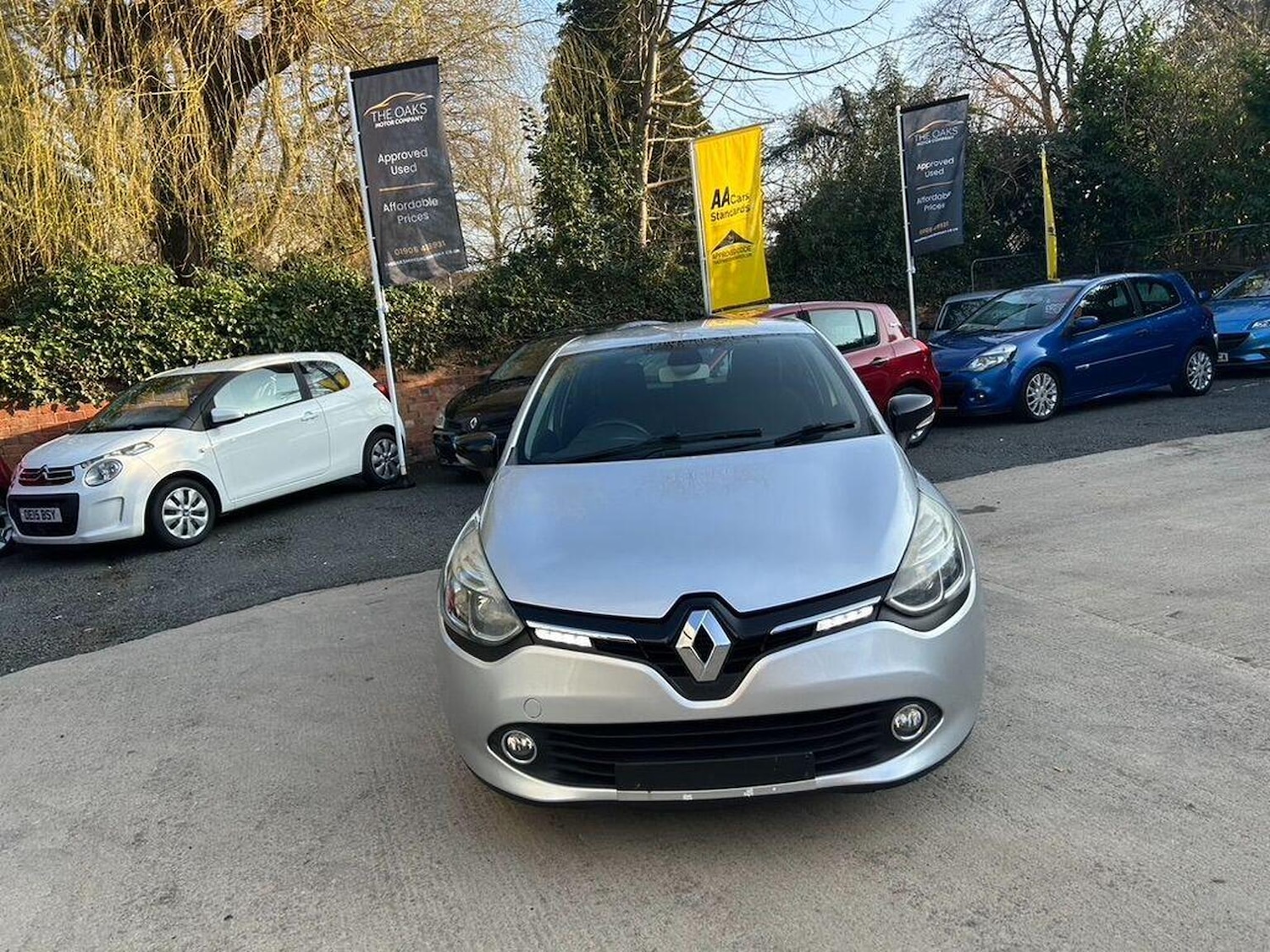 Used Renault Clio 2014 for sale - 77792924: Photo 6