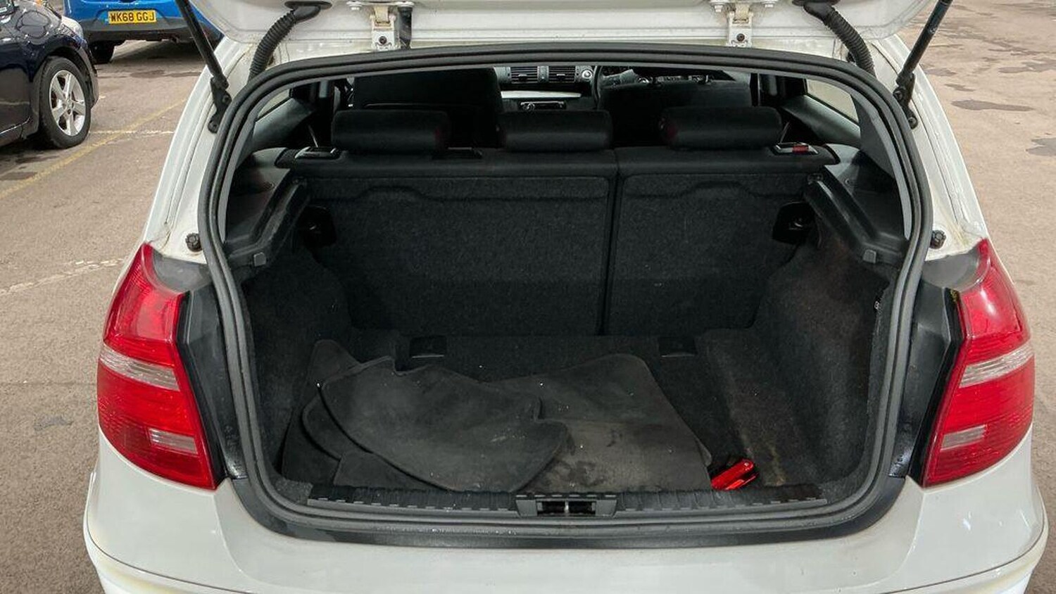 Used BMW 1 Series 2011 for sale - 78056933: Photo 10