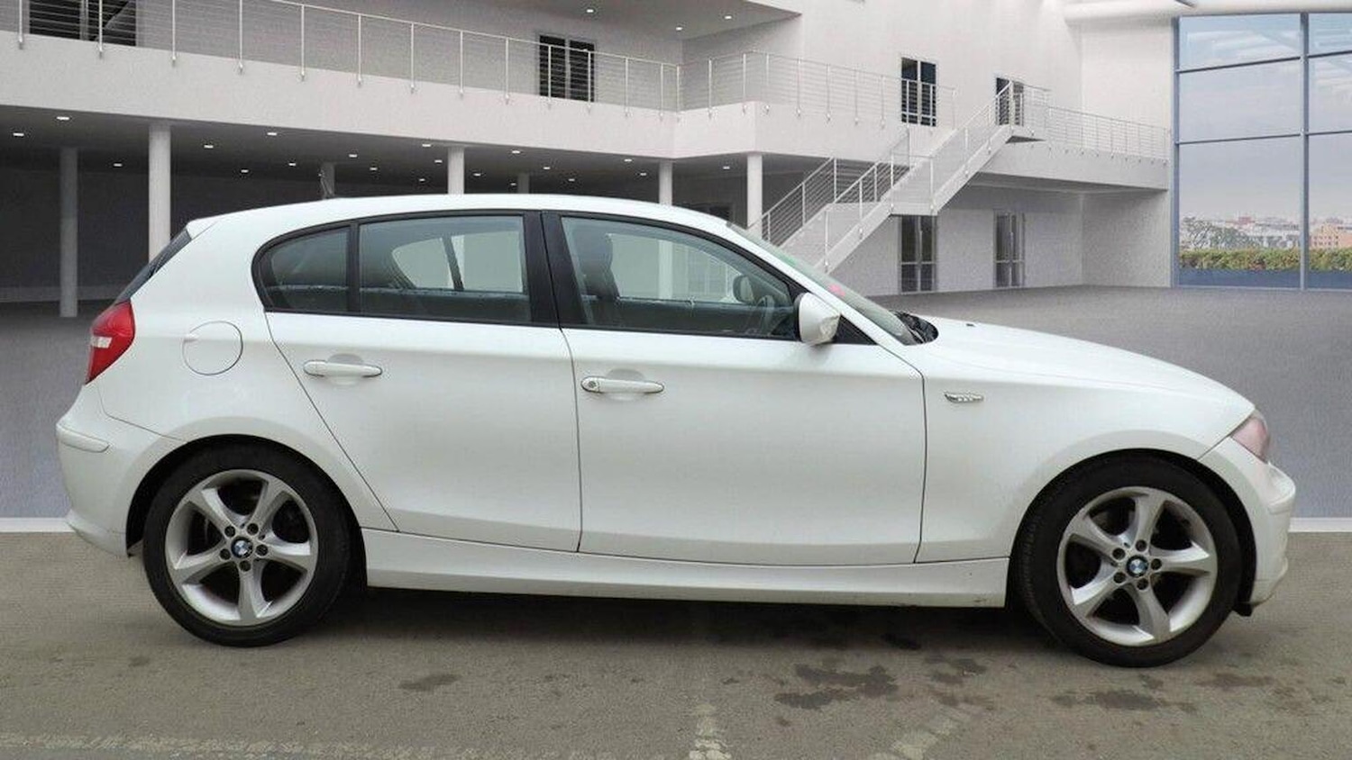 Used BMW 1 Series 2011 for sale - 78056933: Photo 5