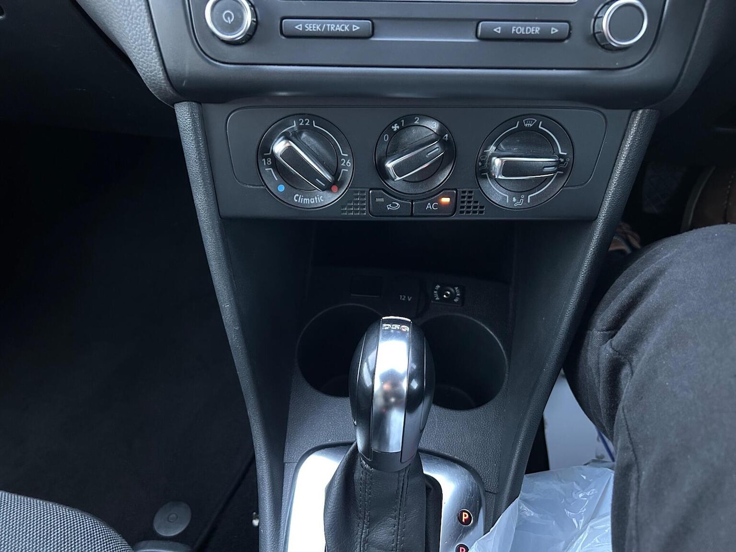 Used Volkswagen Polo 2011 for sale - 76963280: Photo 11