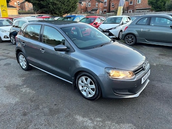 Used Volkswagen Polo 2011 for sale - 76963280: Photo