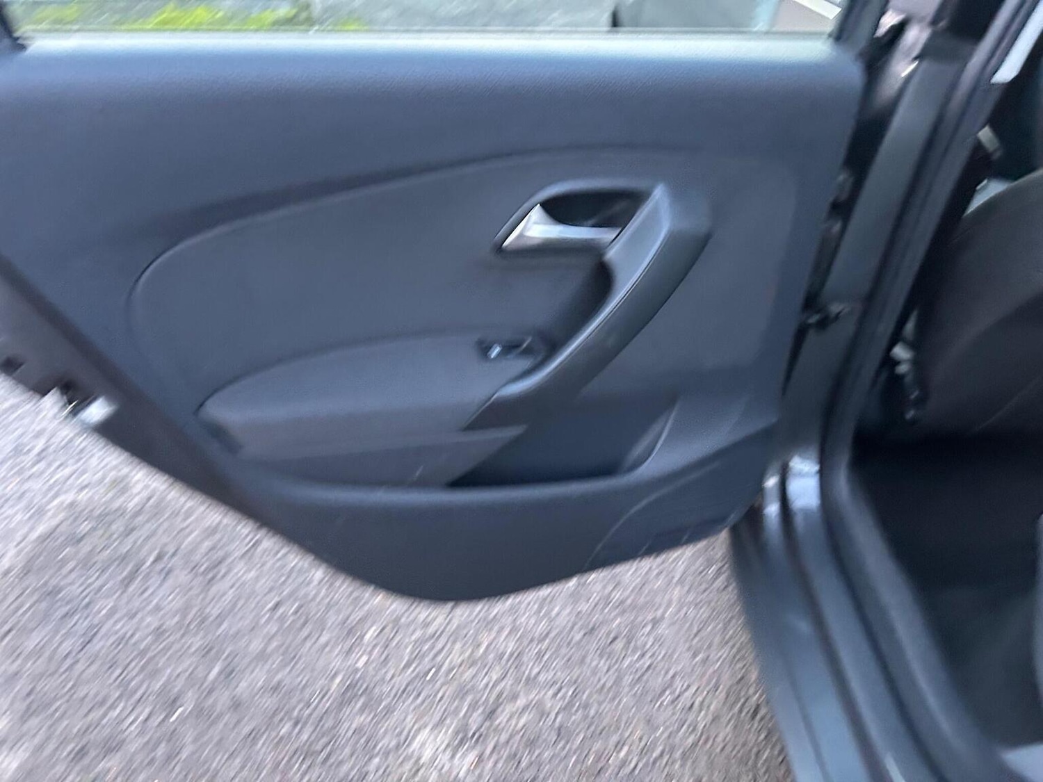 Used Volkswagen Polo 2011 for sale - 76963280: Photo 22