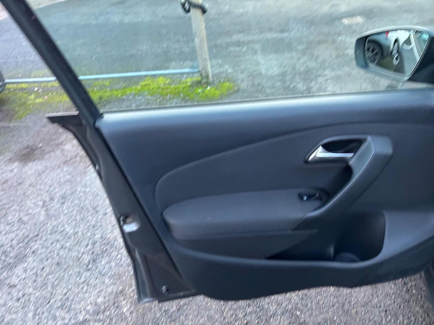 Used Volkswagen Polo 2011 for sale - 76963280: Photo 23