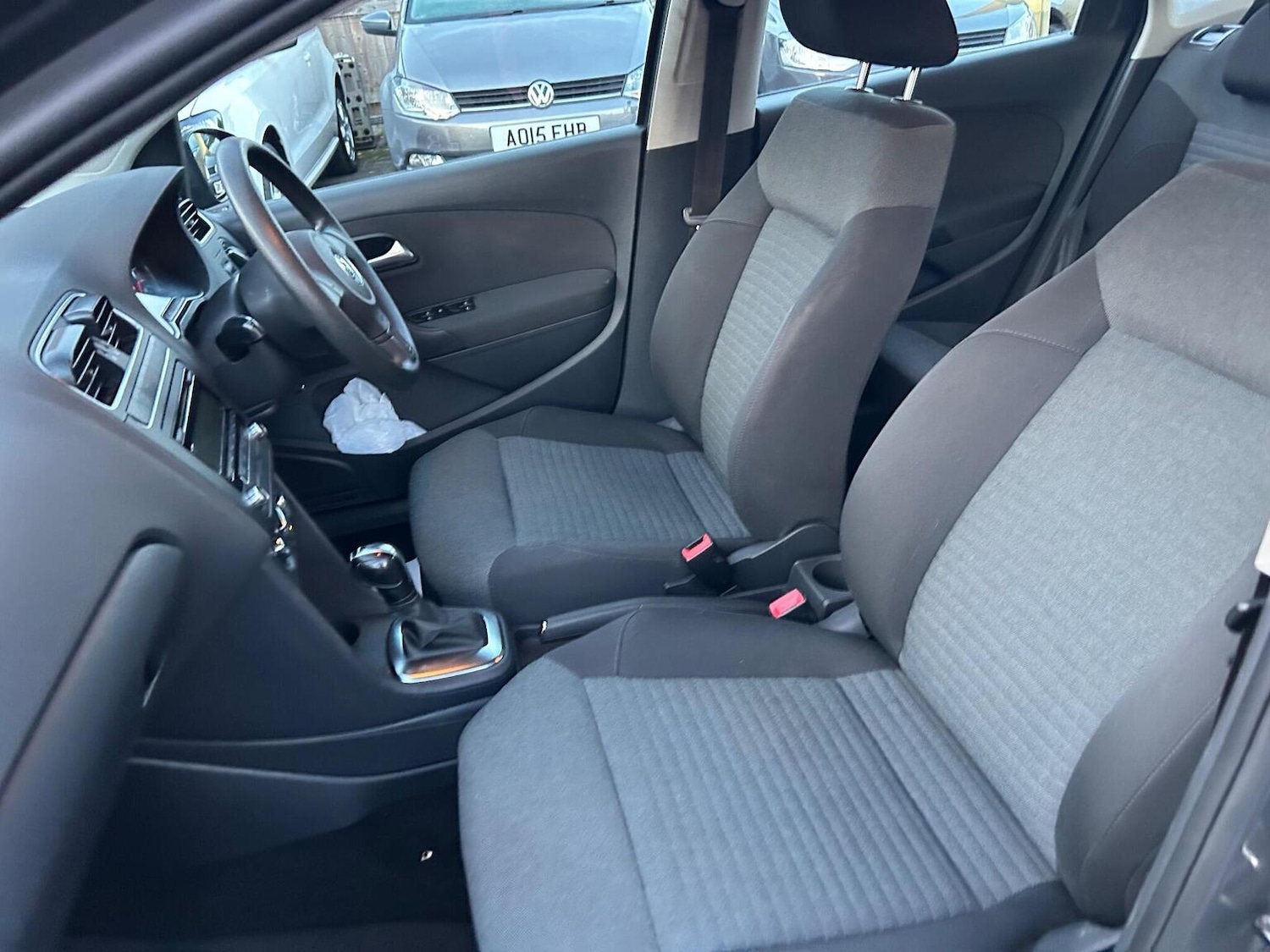 Used Volkswagen Polo 2011 for sale - 76963280: Photo 35