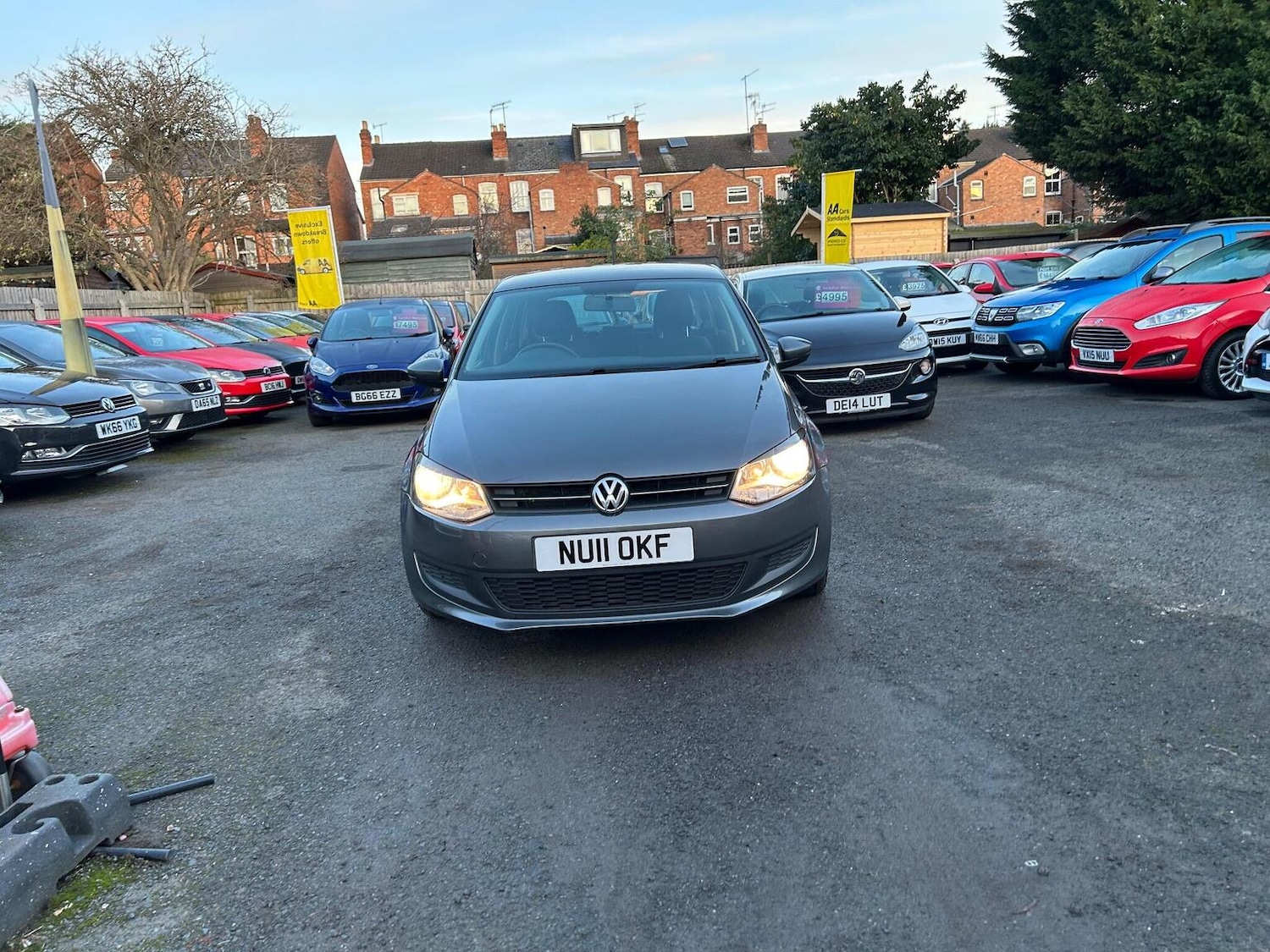 Used Volkswagen Polo 2011 for sale - 76963280: Photo 5