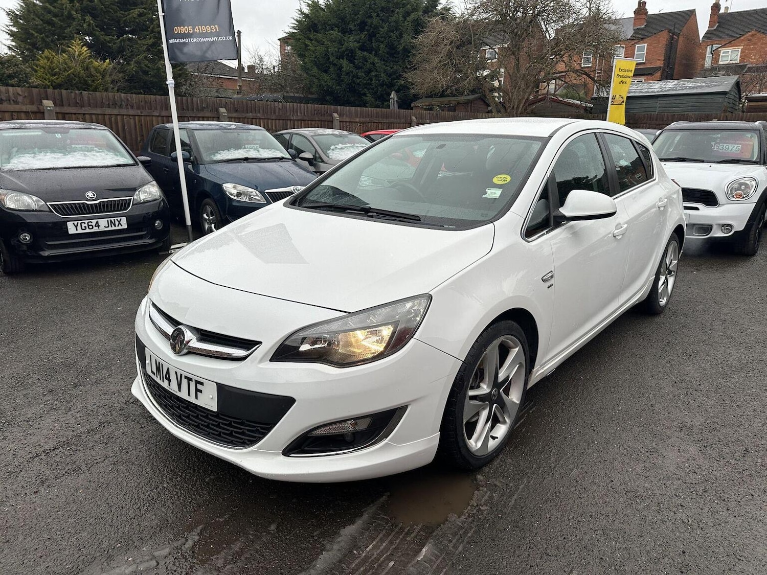 Used Vauxhall Astra 2014 for sale - 77118557: Photo 3