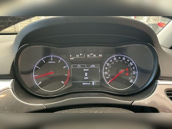 Used Vauxhall Corsa 2015 for sale - 79307501: Photo