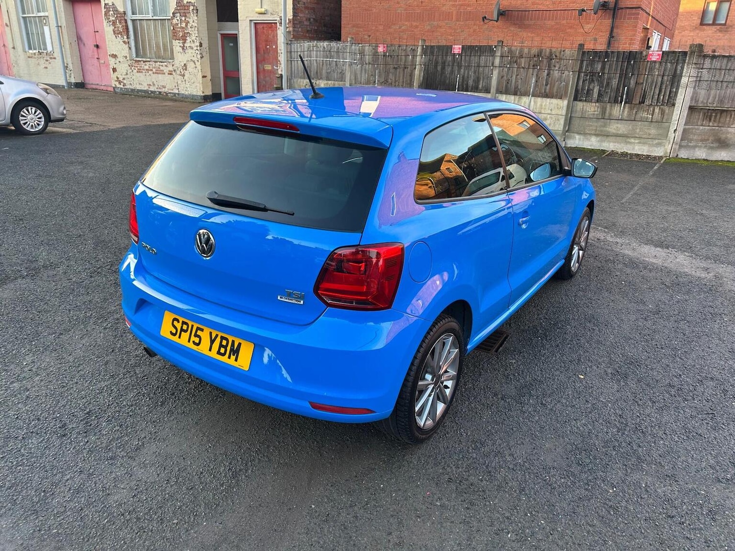 Used Volkswagen Polo 2015 for sale - 76963322: Photo 10