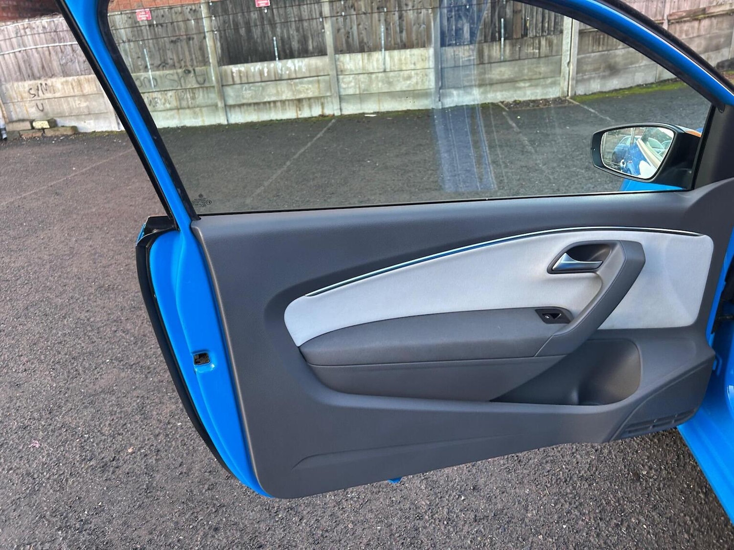 Used Volkswagen Polo 2015 for sale - 76963322: Photo 21