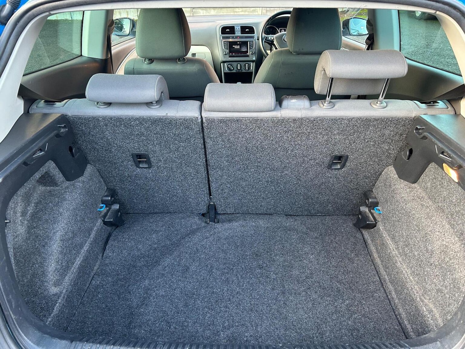 Used Volkswagen Polo 2015 for sale - 76963322: Photo 31