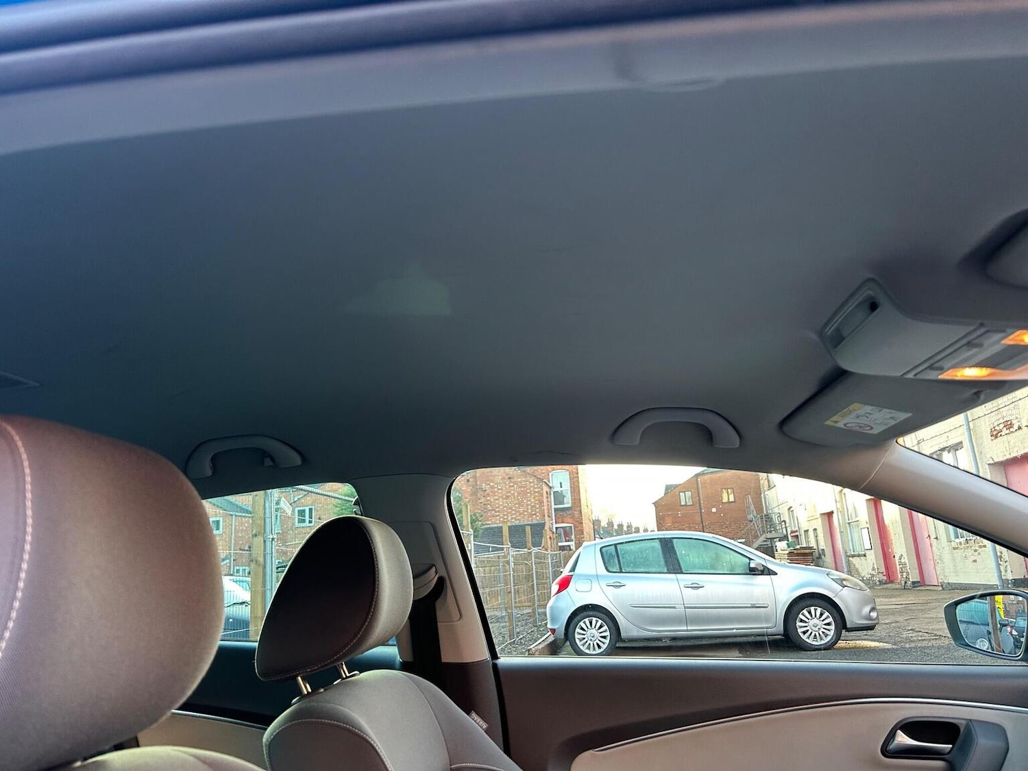 Used Volkswagen Polo 2015 for sale - 76963322: Photo 40