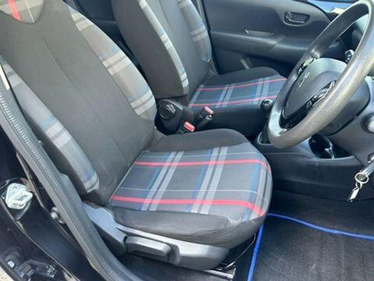 Used Peugeot 108 2015 for sale - 78201989: Photo 15