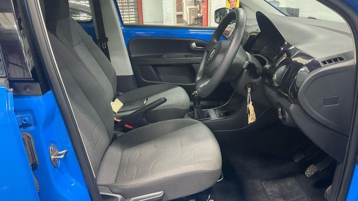 Used Volkswagen up! 2014 for sale - 77681814: Photo 12