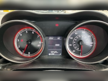 Used Suzuki Swift 2017 for sale - 78794646: Photo