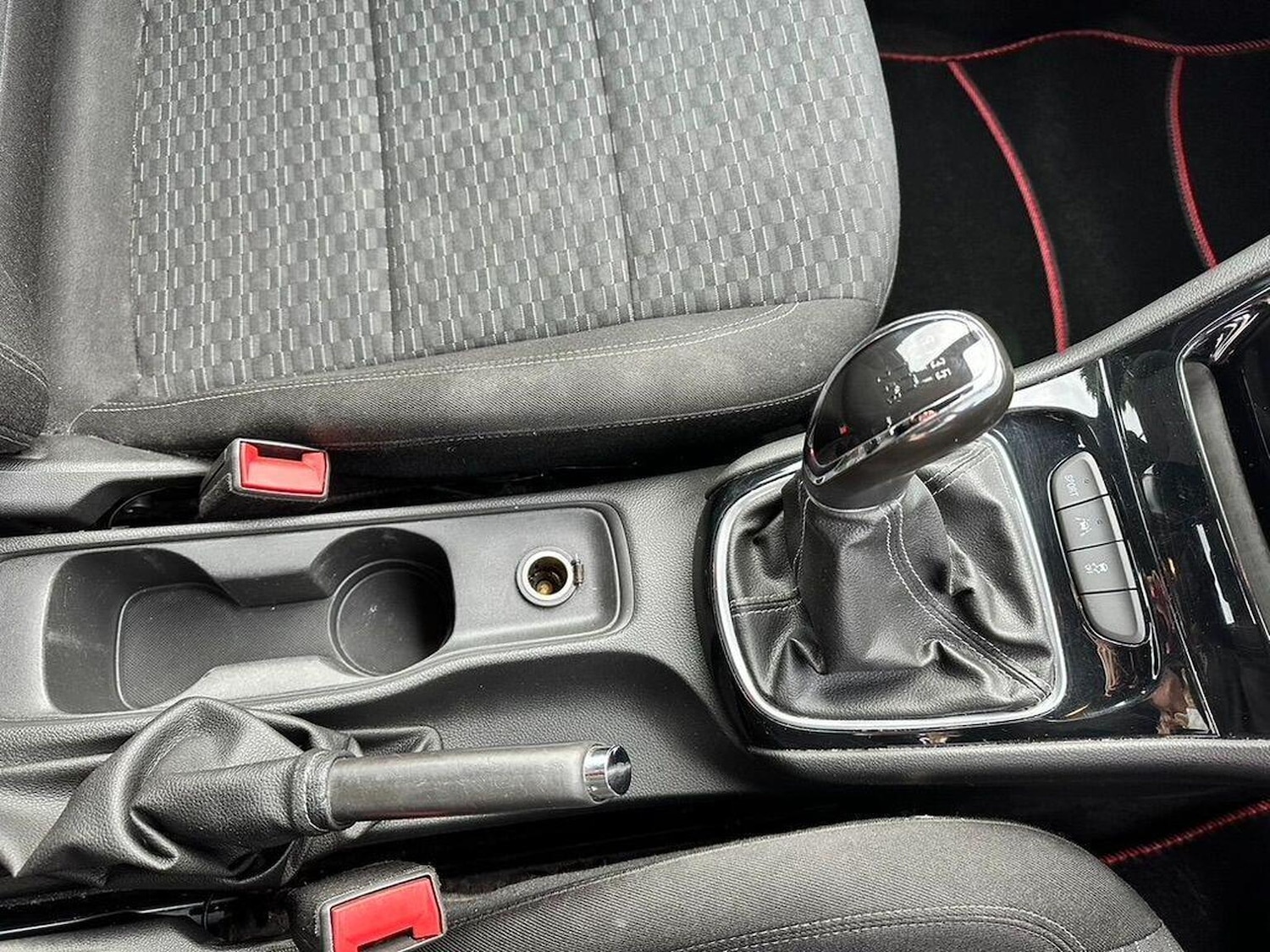 Used Vauxhall Astra 2016 for sale - 76963436: Photo 10