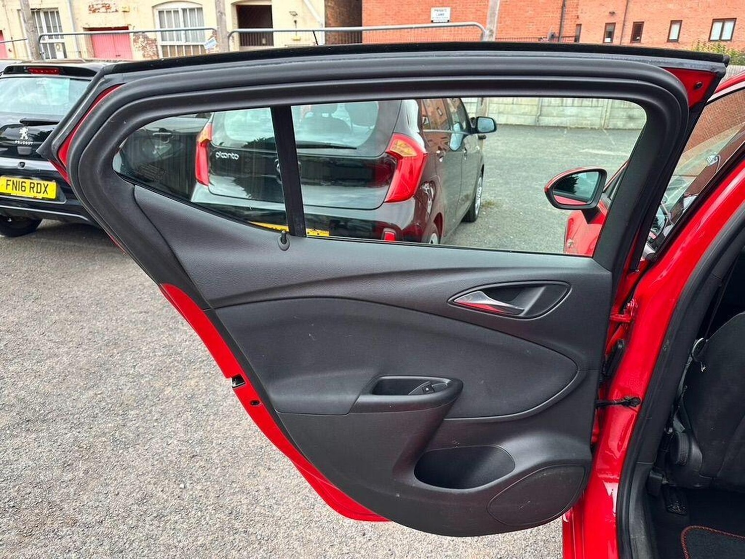 Used Vauxhall Astra 2016 for sale - 76963436: Photo 25