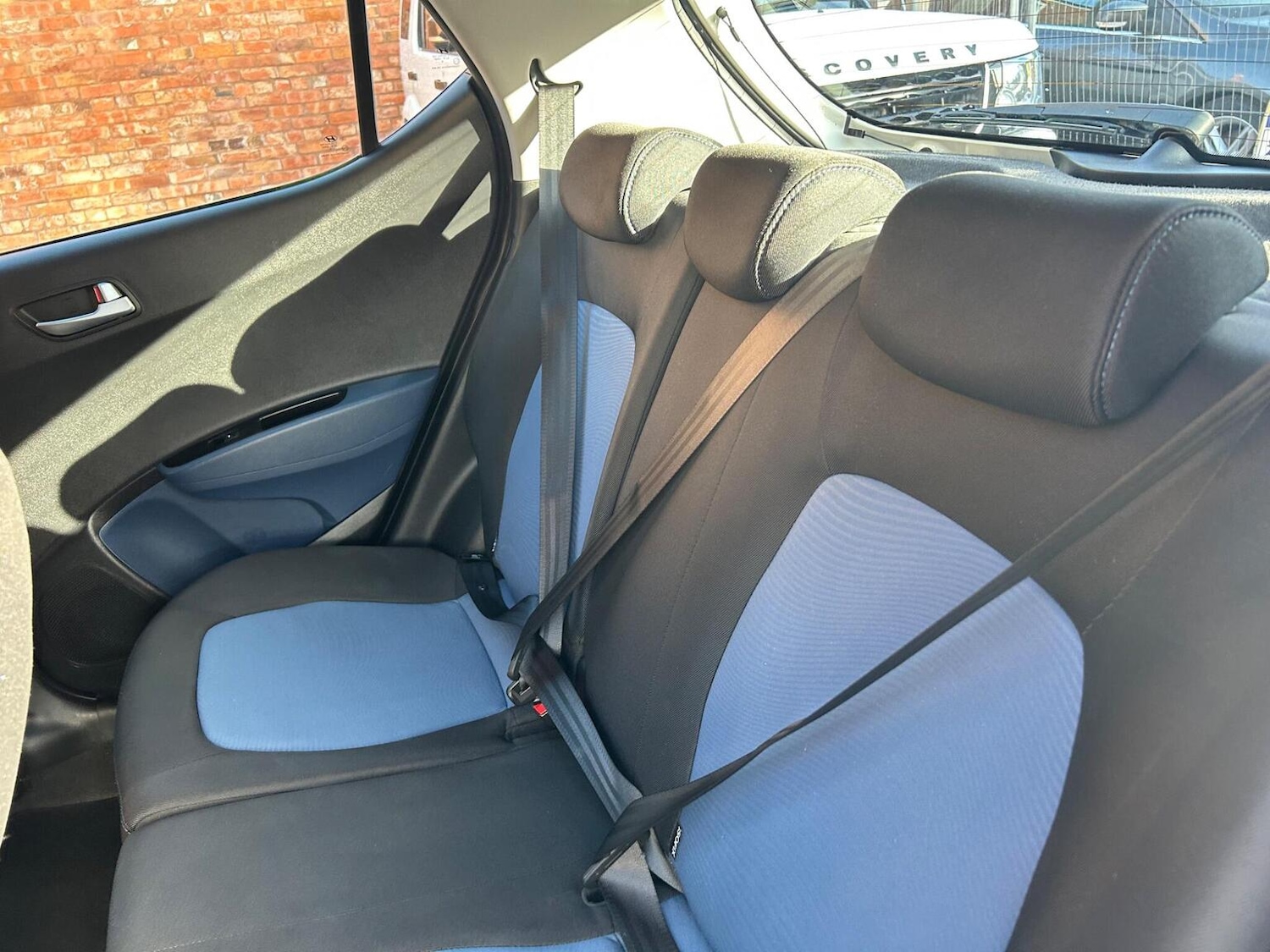 Used Hyundai i10 2016 for sale - 76963431: Photo 15