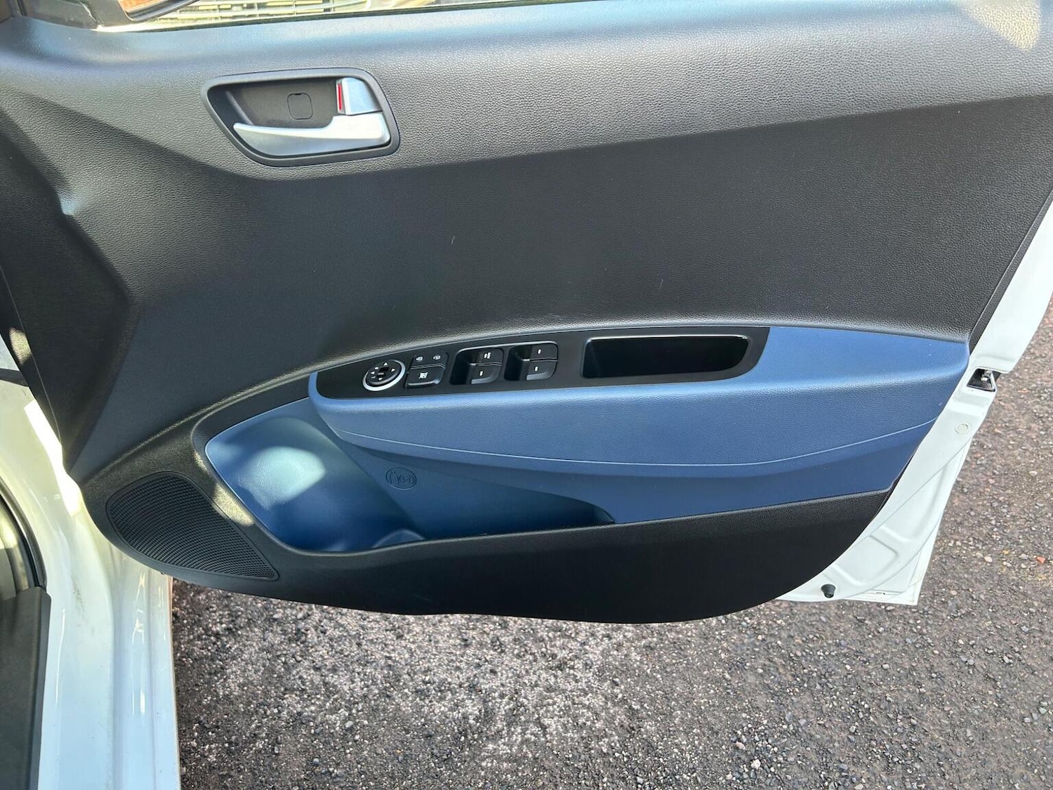 Used Hyundai i10 2016 for sale - 76963431: Photo 19