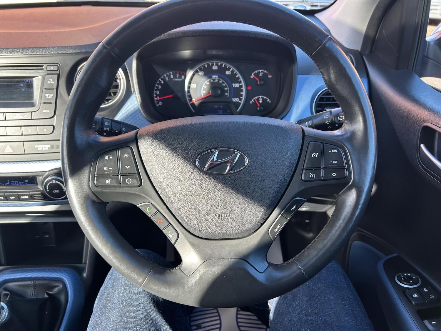 Used Hyundai i10 2016 for sale - 76963431: Photo 32