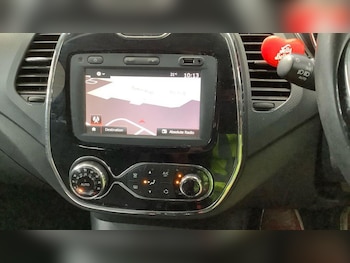 Used Renault Captur 2016 for sale - 79130665: Photo