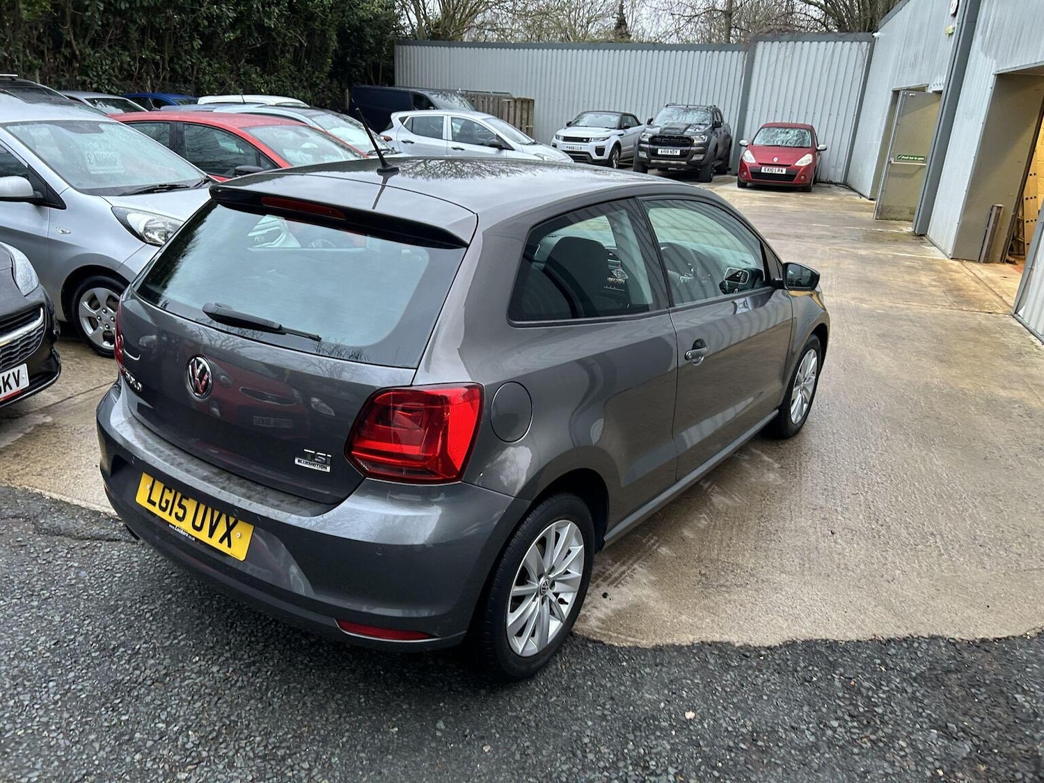 Used Volkswagen Polo 2015 for sale - 77836838: Photo 10